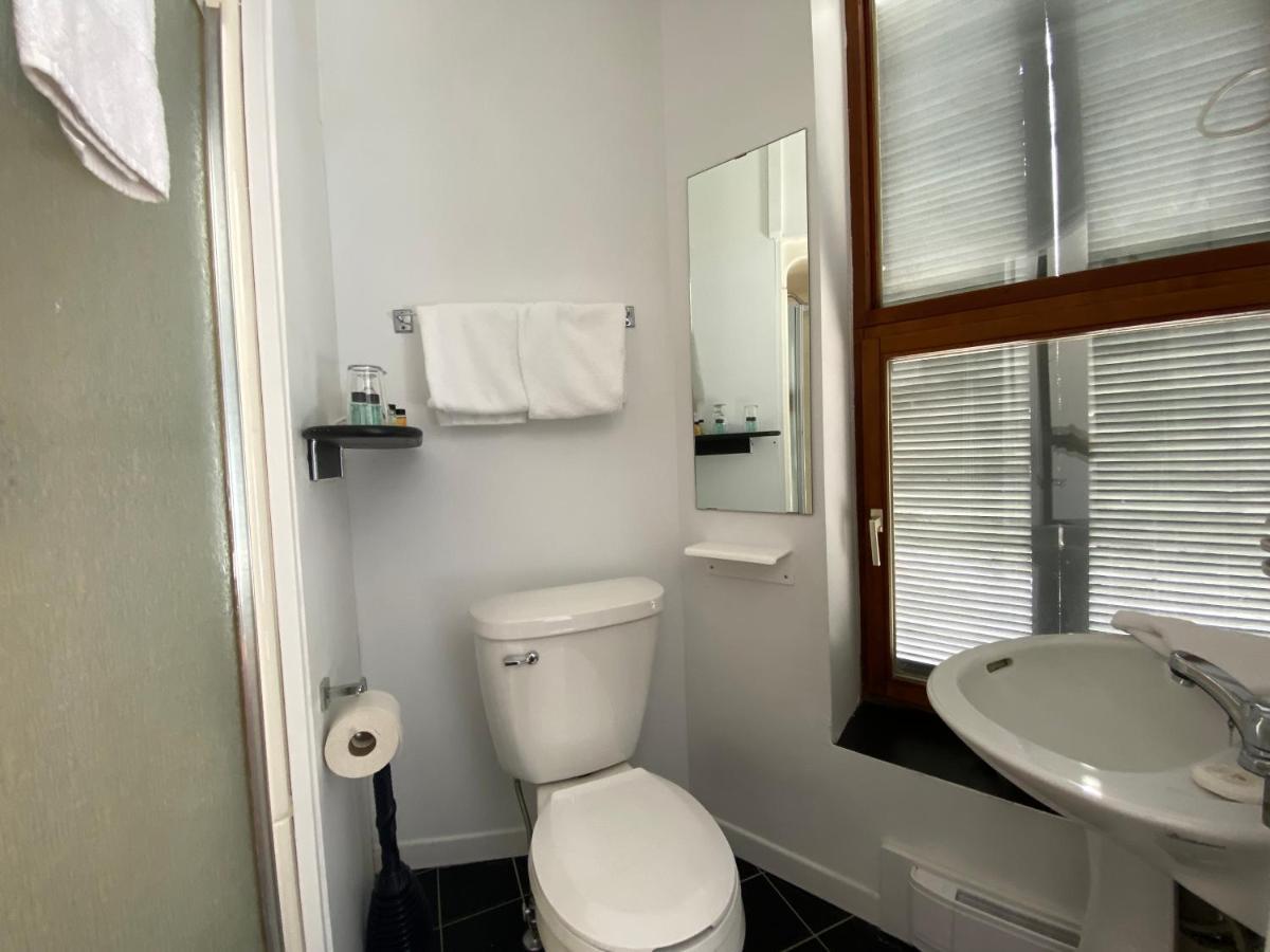 Hotel Belley Québec Eksteriør billede